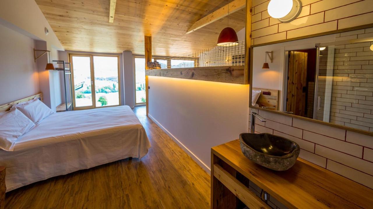 Eco-Apartaments Cal Rossa De Taus Eksteriør billede