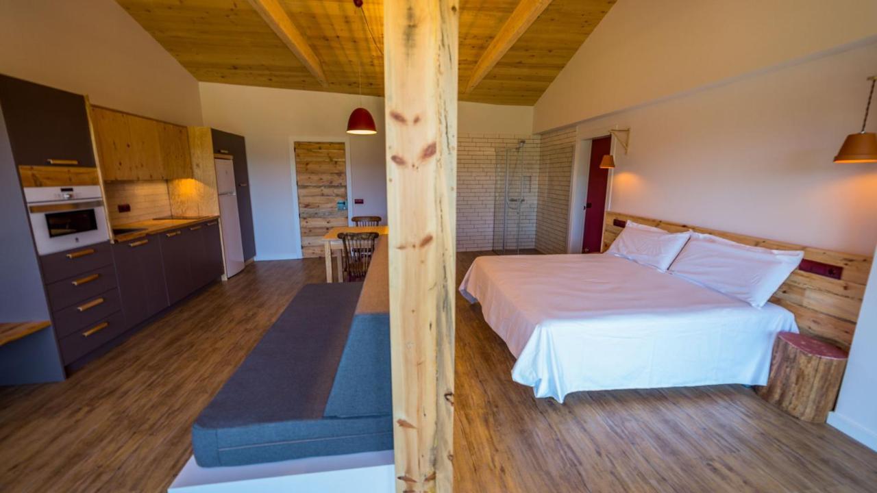 Eco-Apartaments Cal Rossa De Taus Eksteriør billede