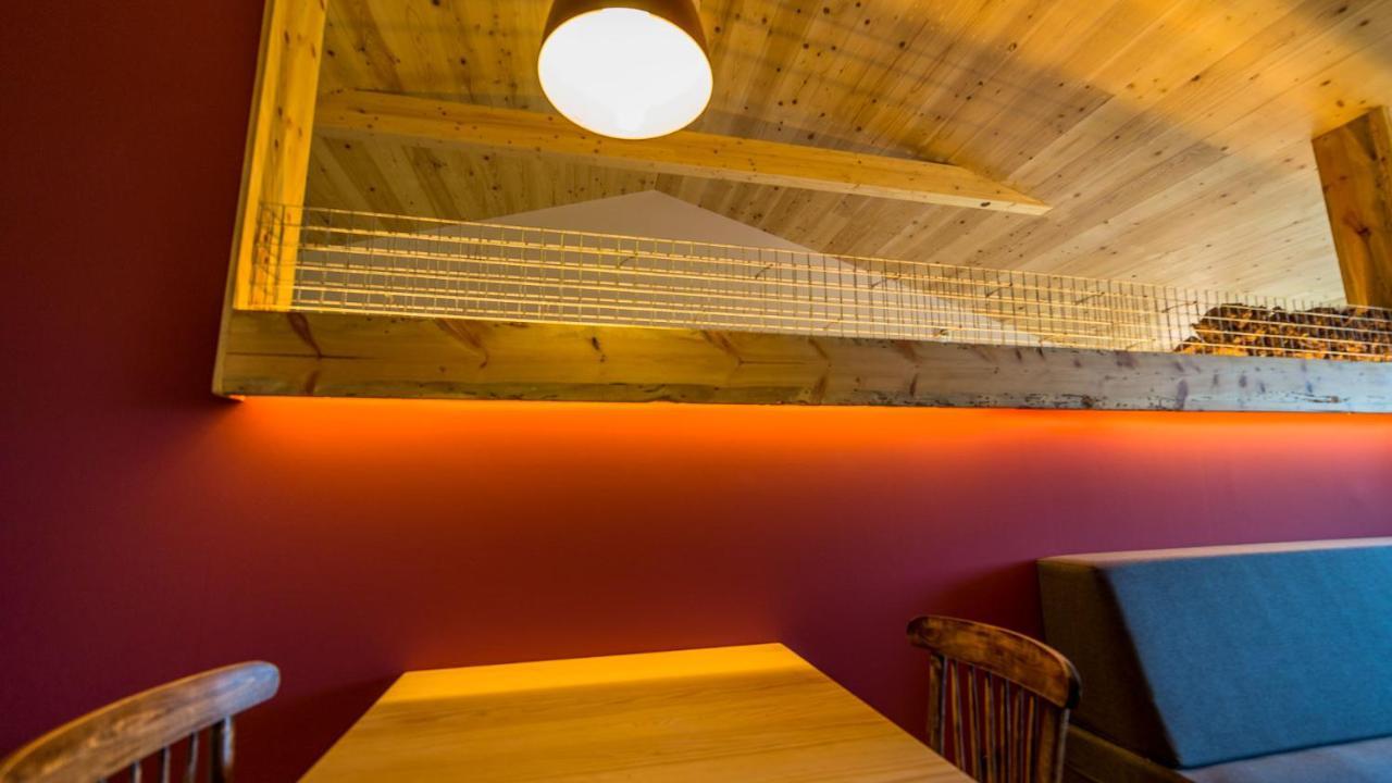 Eco-Apartaments Cal Rossa De Taus Eksteriør billede