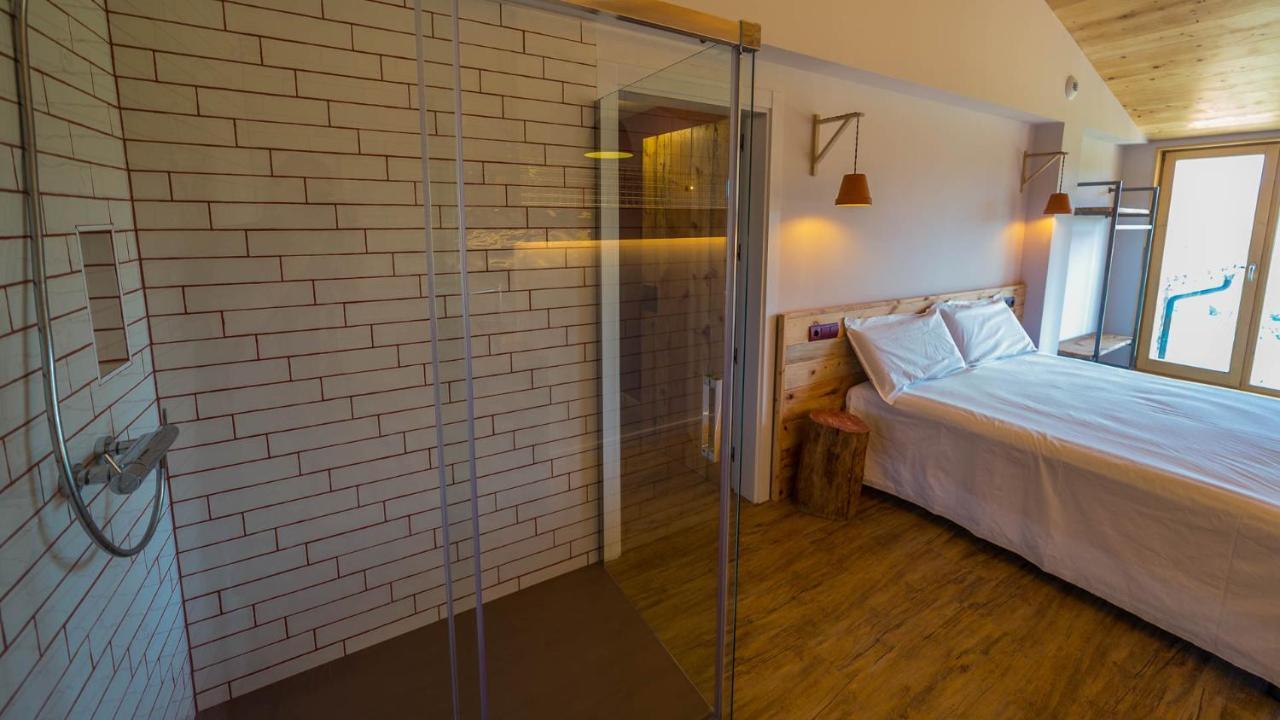 Eco-Apartaments Cal Rossa De Taus Eksteriør billede
