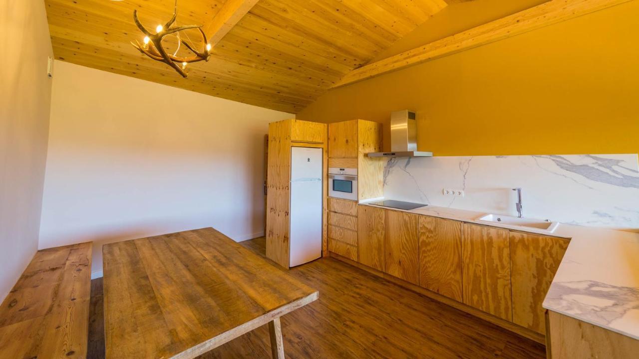 Eco-Apartaments Cal Rossa De Taus Eksteriør billede